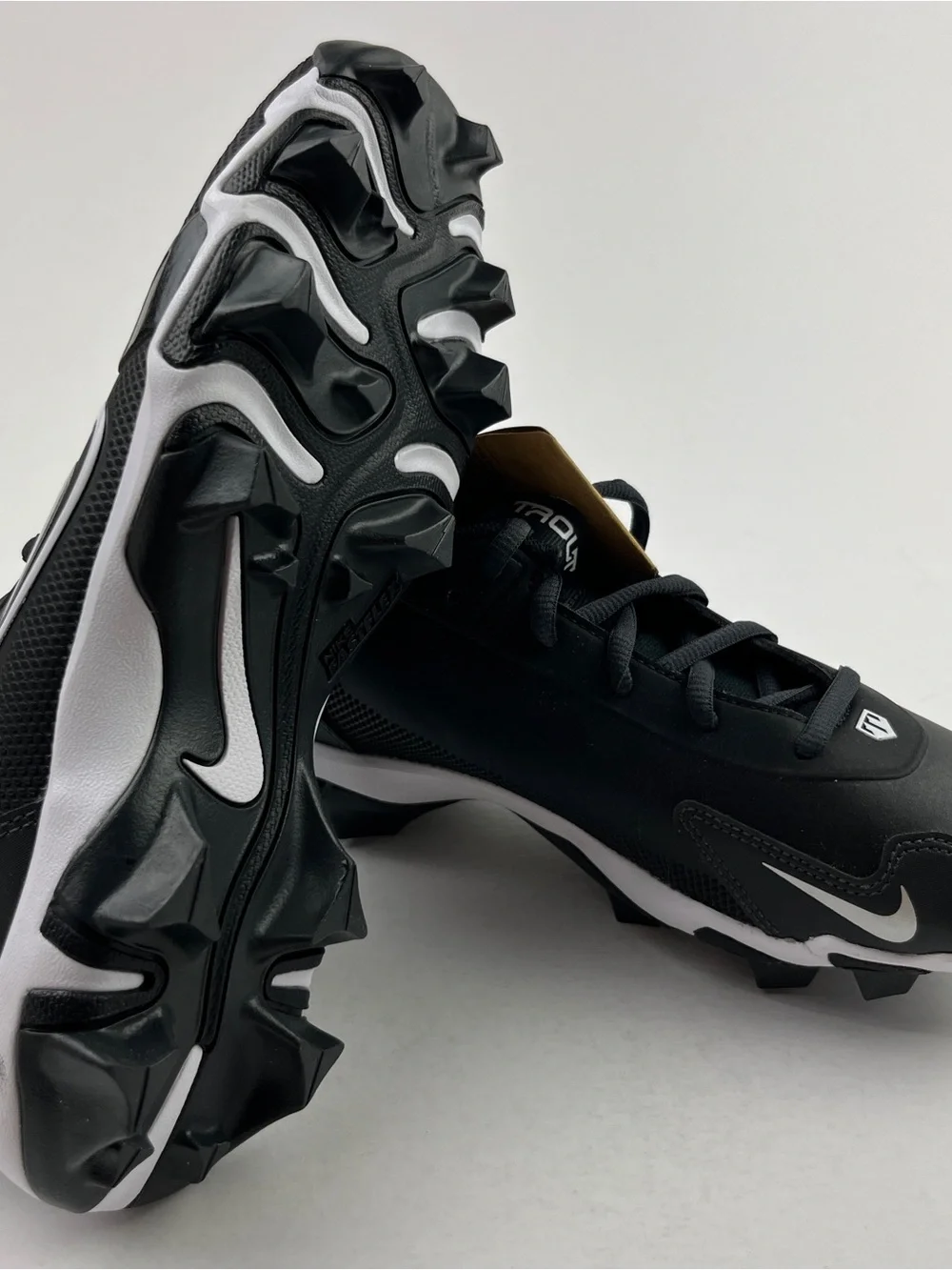 Nike force trout